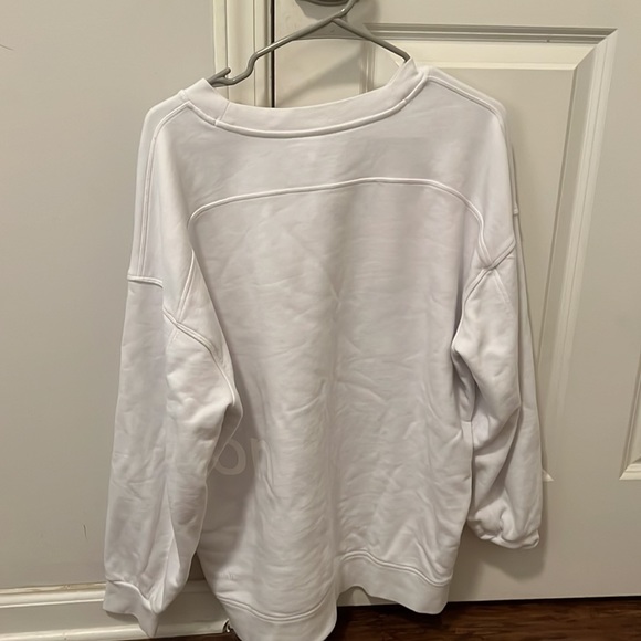 Lululemon White Crew Neck - Picture 4 of 5
